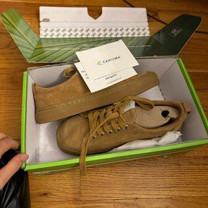 New Cariuma Oca low sneakers suede all camel brown NIB $105